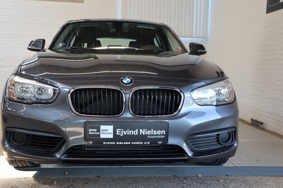 BMW 118i 1,5 Advantage aut. 5d