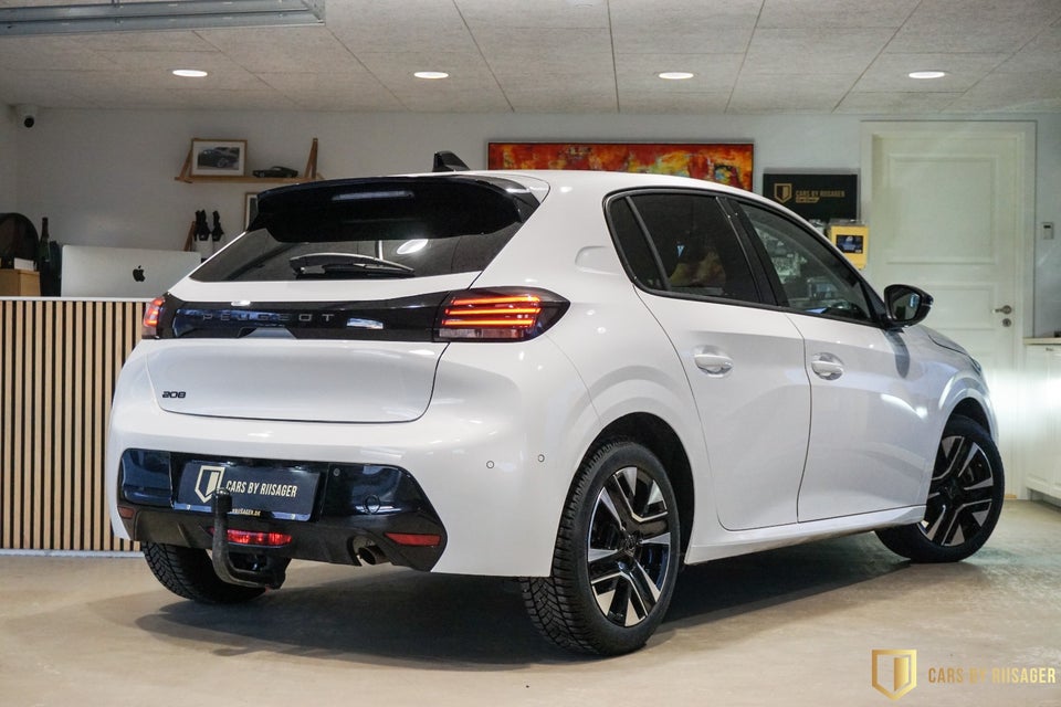 Peugeot 208 1,2 PureTech 100 Allure+ 5d