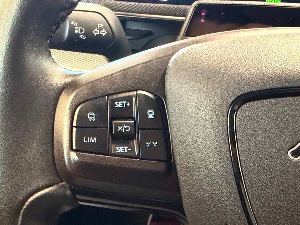 Ford Mustang Mach-E 70 Premium Standard Range 5d
