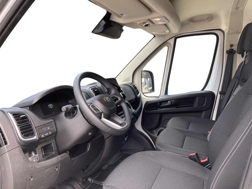 Toyota ProAce Max 2,2 D 180 Comfort Master Kassevogn L3H2 aut.