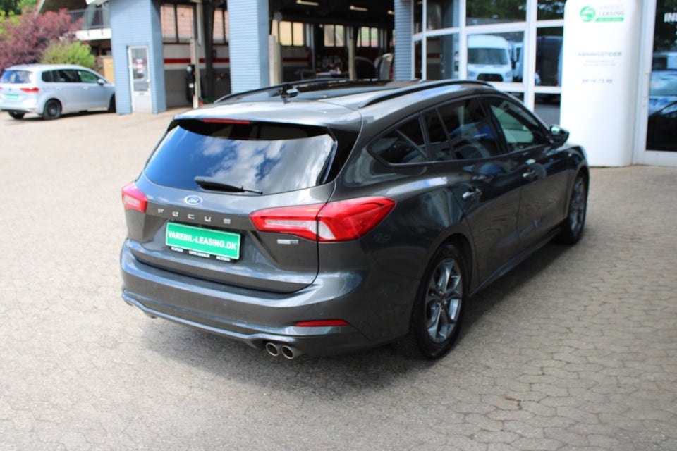 Ford Focus 1,0 EcoBoost mHEV ST-Line stc. Van 5d