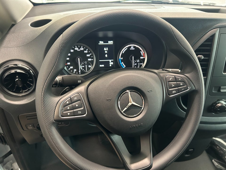 Mercedes eVito 112 A2 Kassevogn