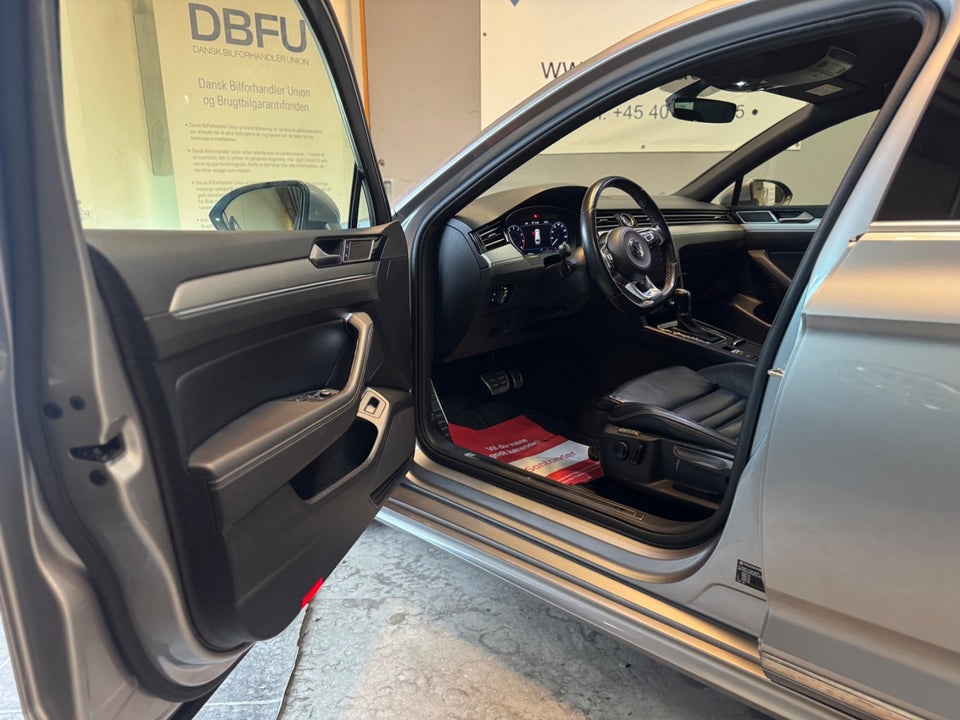 VW Passat 1,4 TSi 150 R-line Variant DSG BMT 5d