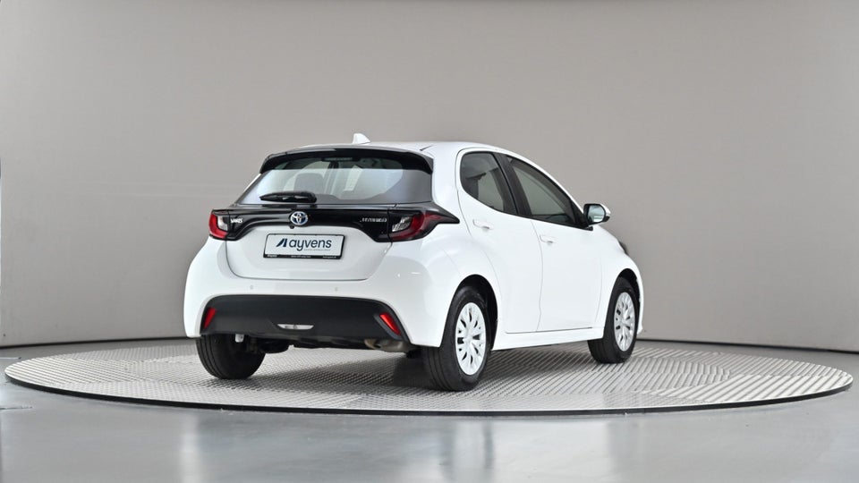 Toyota Yaris 1,5 Hybrid H3 e-CVT 5d