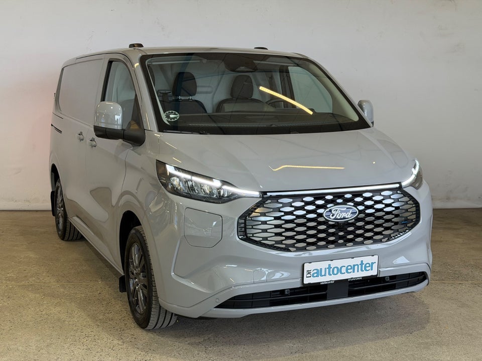 Ford E-Transit Custom 320S 64 Limited