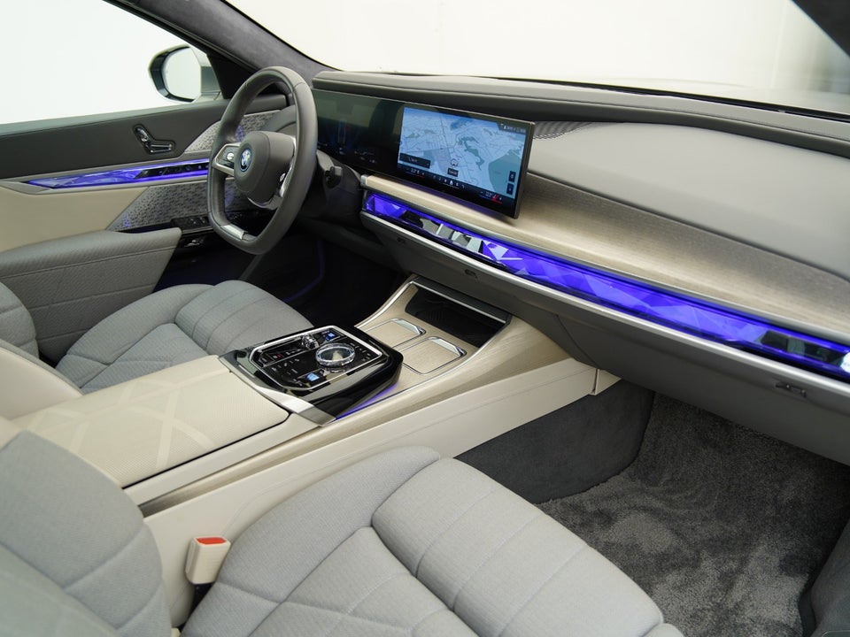 BMW i7 xDrive60 4d