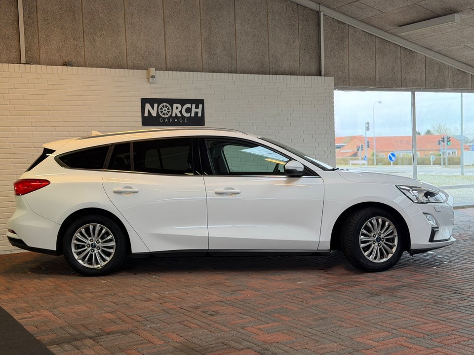 Ford Focus 1,0 EcoBoost Titanium aut. 5d