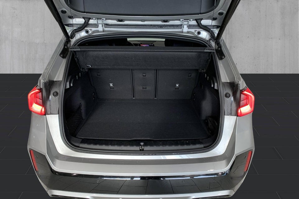 BMW iX1 eDrive20 M-Sport 5d