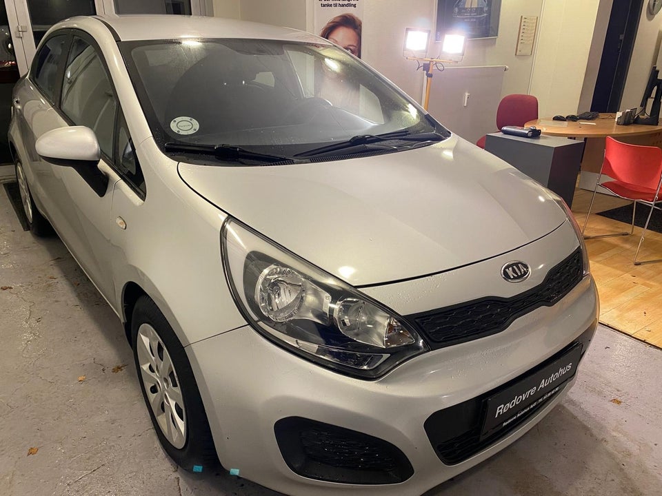 Kia Rio 1,4 CVVT Style 5d