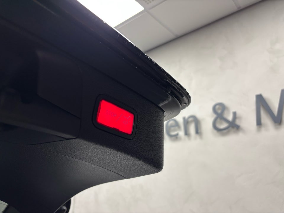 Mercedes C300 d 2,0 AMG Line stc. aut. 5d