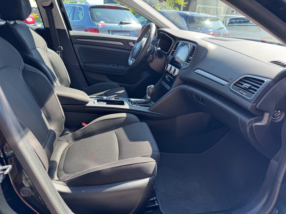 Renault Megane IV 1,6 E-Tech Zen Sport Tourer 5d