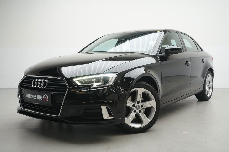 Audi A3 1,6 TDi 110 Sport 4d