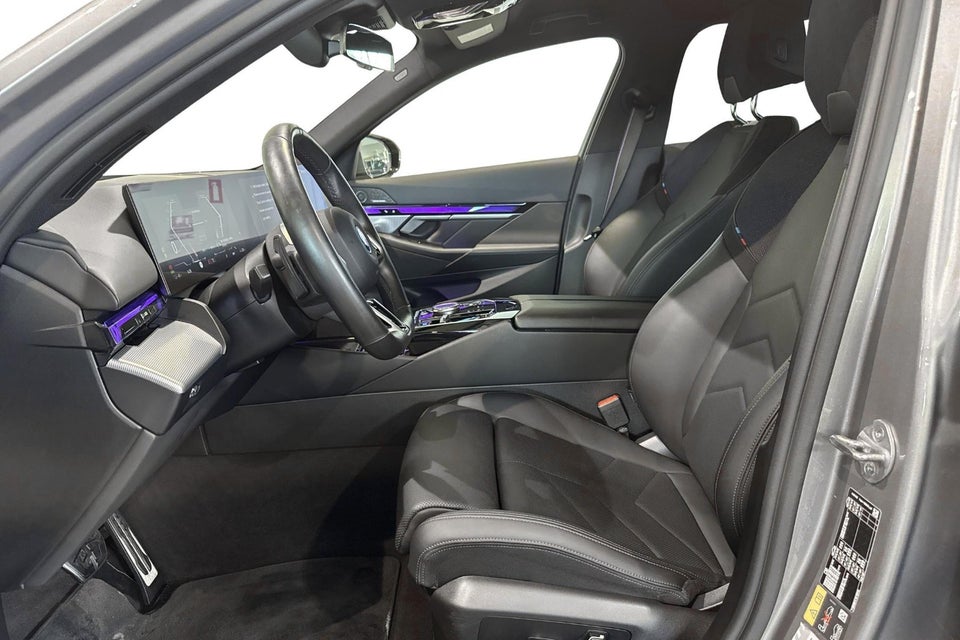 BMW i5 eDrive40 Fully Charged M-Sport 4d