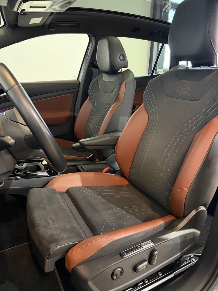 VW ID.4 77 Pro Performance Tech 5d