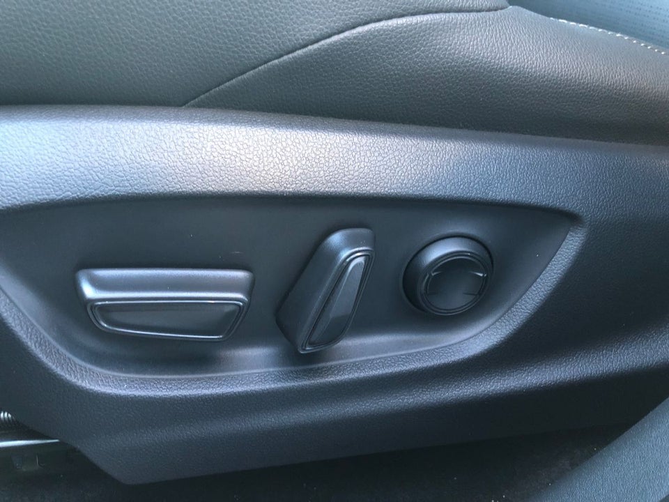 Toyota bZ4X Executive 5d