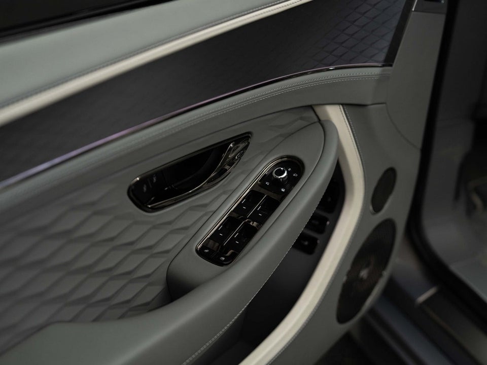 Bentley Continental GTC 4,0 V8 Hybrid Speed aut. 2d