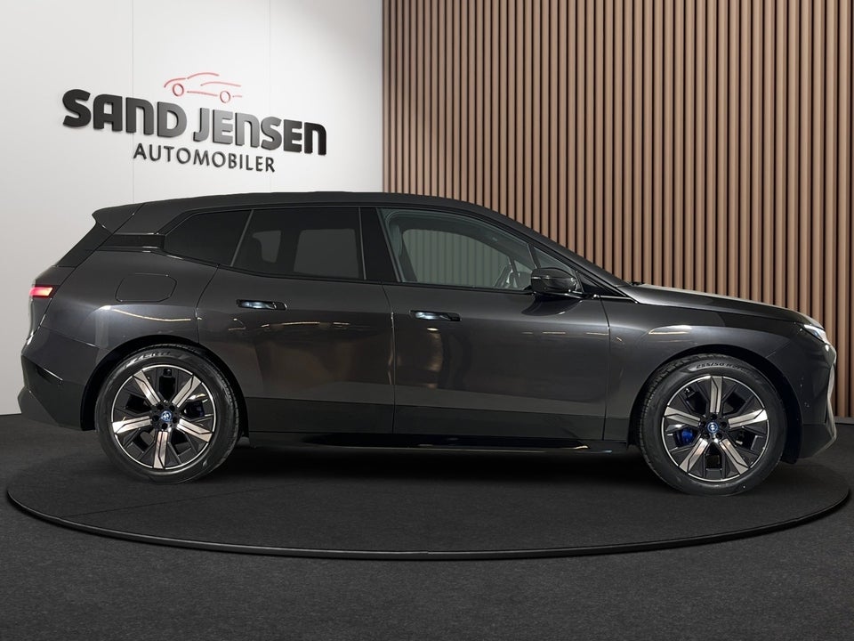 BMW iX xDrive50 Supercharged 5d