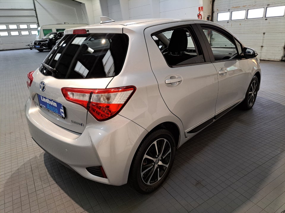 Toyota Yaris 1,5 Hybrid H2 e-CVT 5d