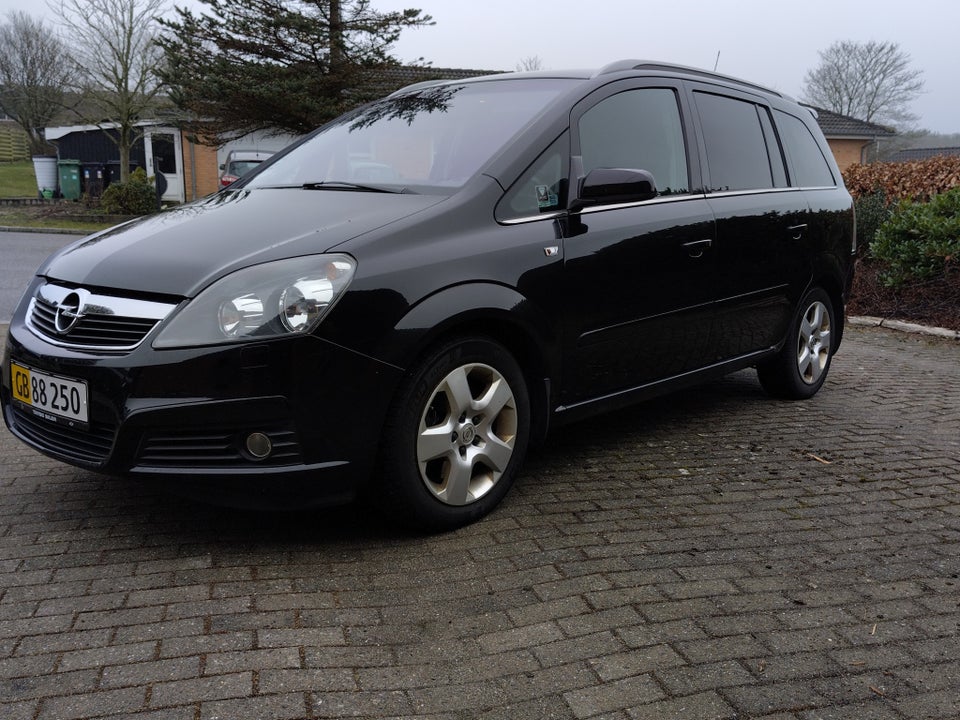 Opel Zafira 1,9 CDTi 150 aut. Flexivan 5d