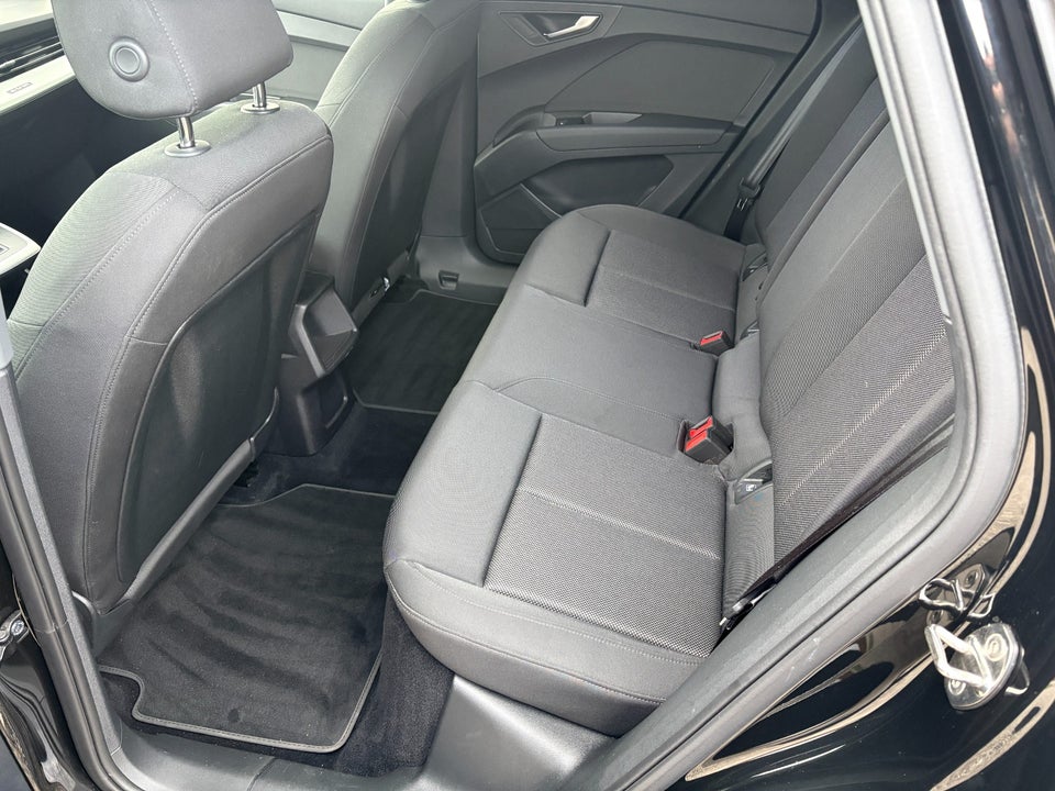 Audi Q4 e-tron 45 Attitude 5d