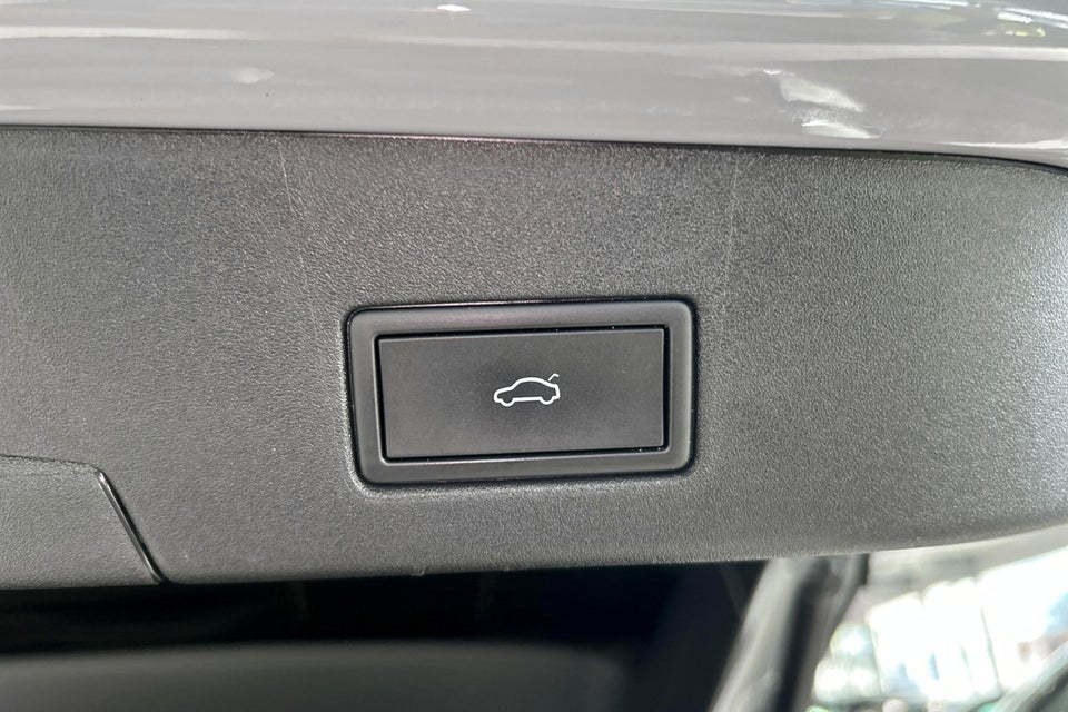 VW ID.4 77 Style 4Motion 5d