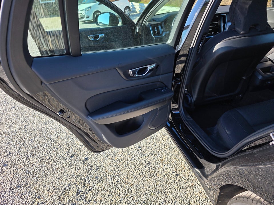 Volvo V60 2,0 D4 190 Momentum aut. 5d