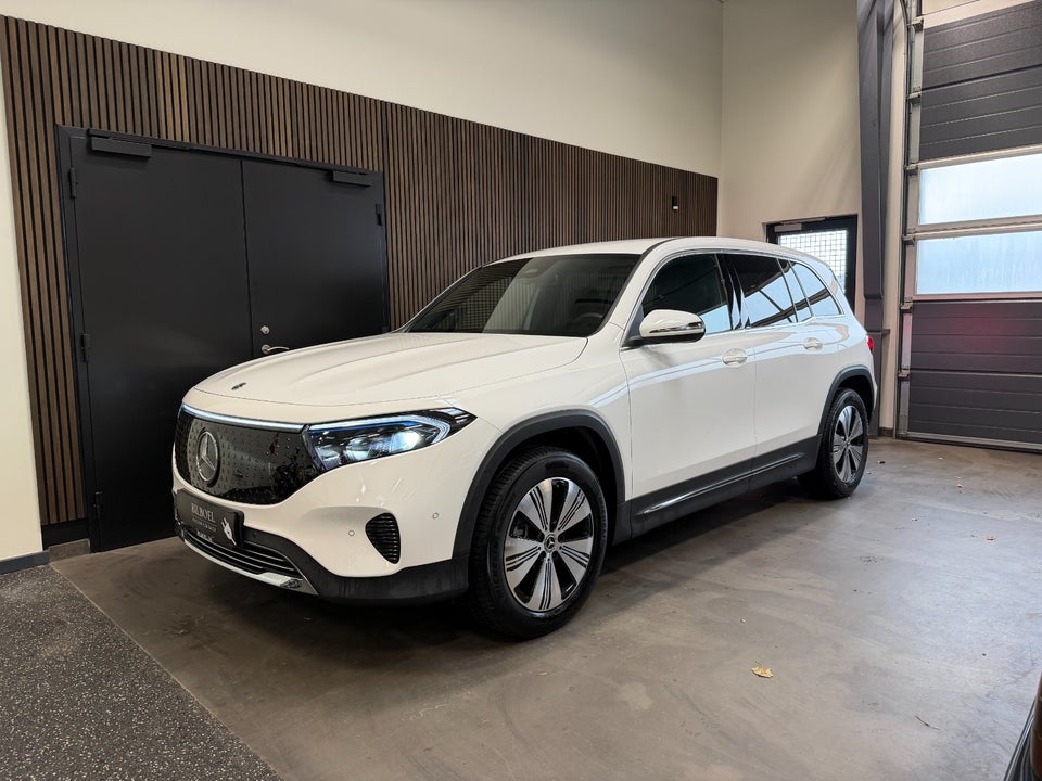 Mercedes EQB250+ Progressive 5d