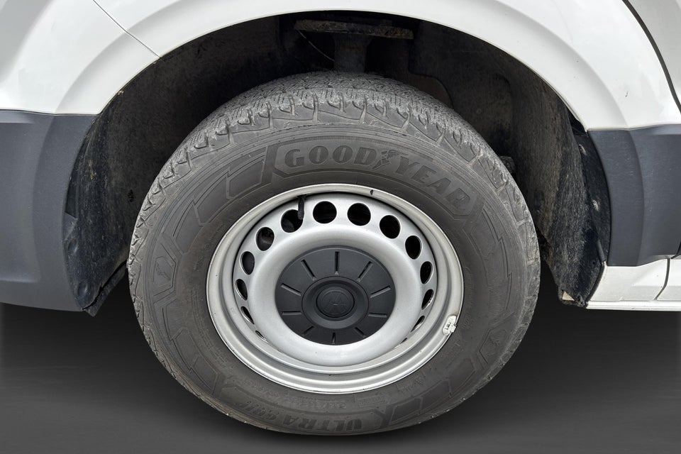 VW Crafter 35 2,0 TDi 140 Kassevogn L3H2