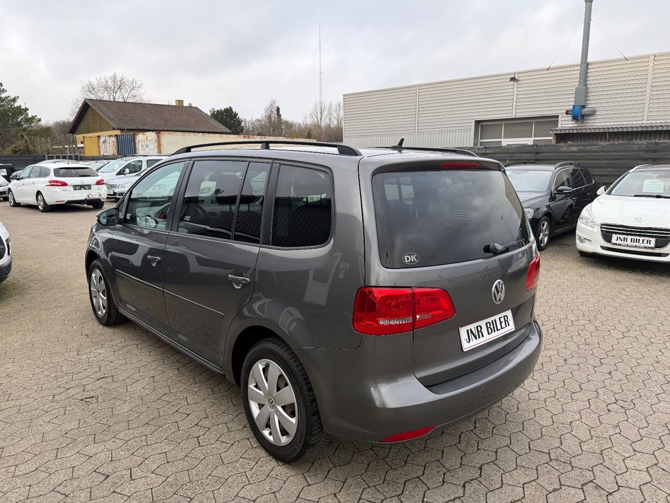 VW Touran 1,6 TDi 105 Comfortline BMT 7prs 5d
