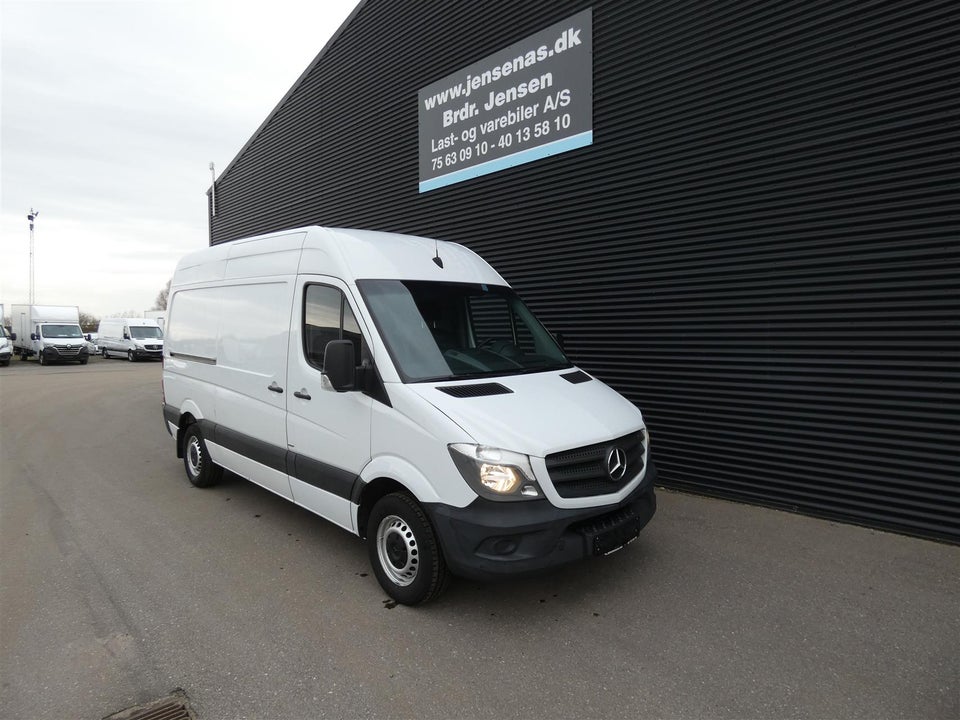 Mercedes Sprinter 211 2,2 CDi R2 Kassevogn 5d