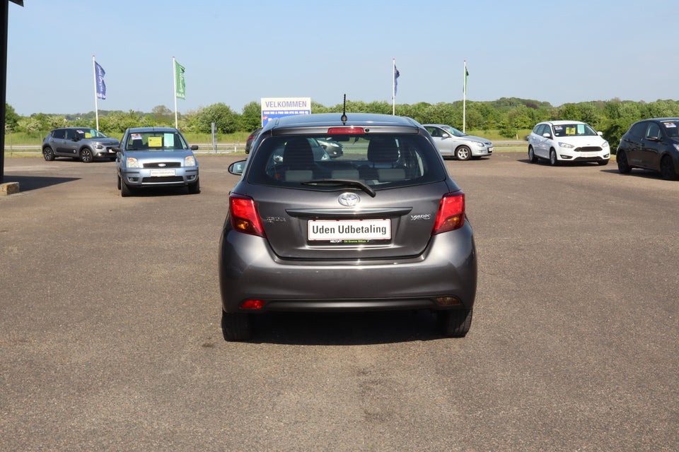 Toyota Yaris 1,3 VVT-i T2 Premium Luksus 5d