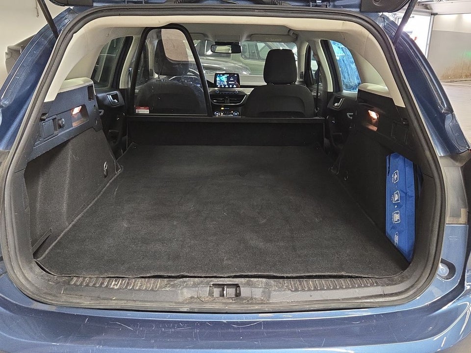 Ford Focus 1,0 EcoBoost Titanium stc. Van 5d