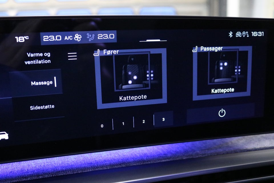 Peugeot e-3008 77 GT Pack 5d