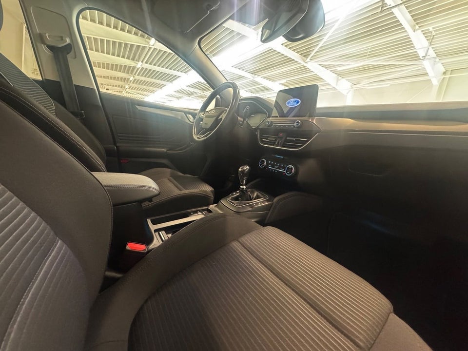 Ford Focus 1,0 EcoBoost Titanium stc. 5d