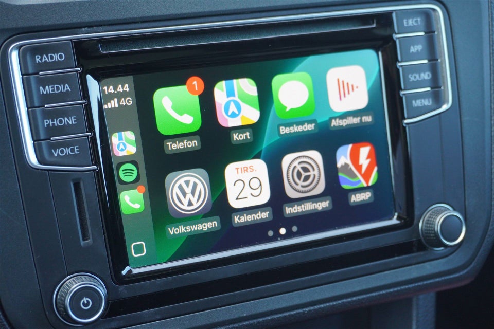 VW Caddy 1,0 TSi 102 BMT Van 4d