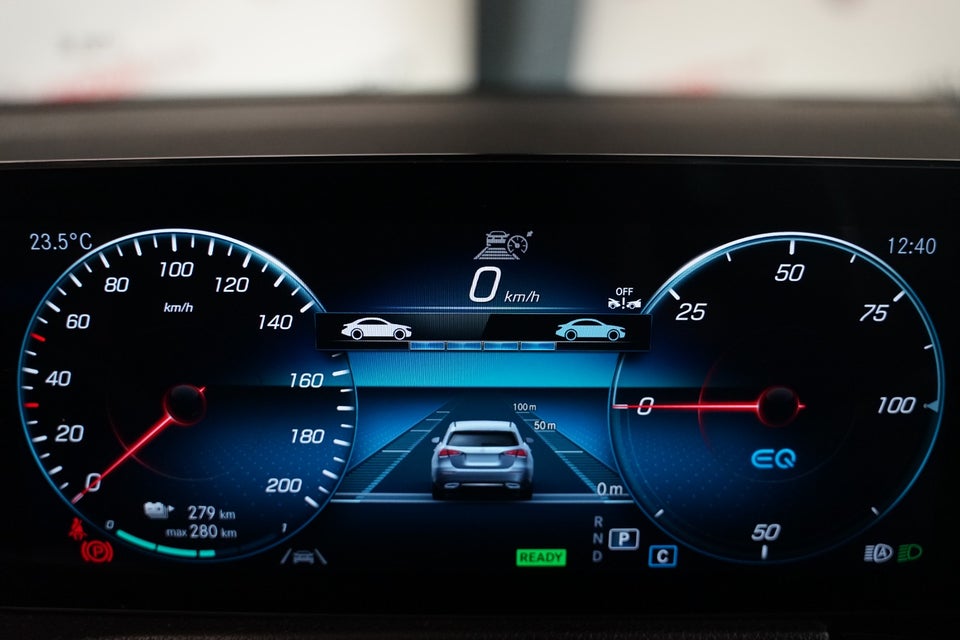 Mercedes EQB250 Progressive 5d