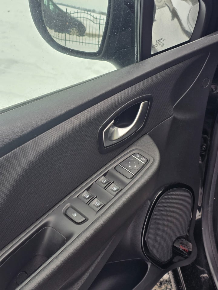 Renault Clio IV 0,9 TCe 90 GO! Sport Tourer 5d