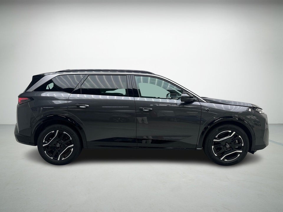Peugeot e-5008 77 GT Pack AWD 7prs 5d