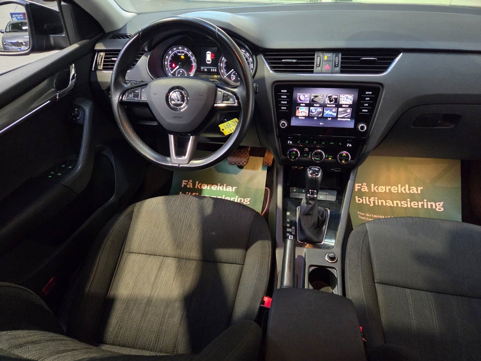 Skoda Octavia 1,6 TDi 115 Style Combi DSG 5d