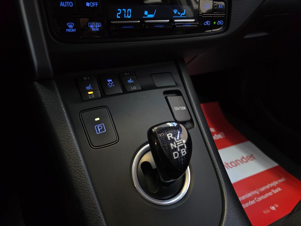 Toyota Auris 1,8 Hybrid H1 CVT 5d