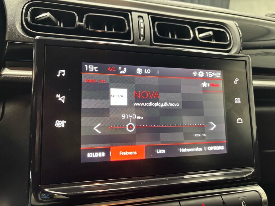 Citroën C3 1,2 PureTech 82 Limited 5d