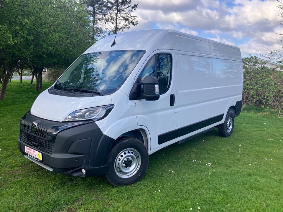 Peugeot e-Boxer 435 110 L3H2 Premium