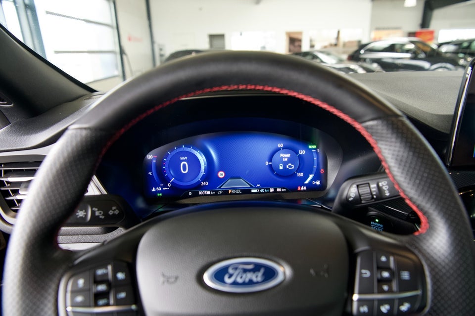 Ford Kuga 2,5 PHEV ST-Line CVT 5d