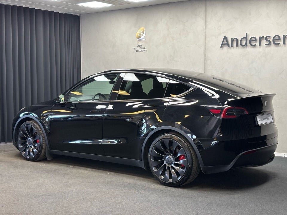 Tesla Model Y Performance AWD 5d