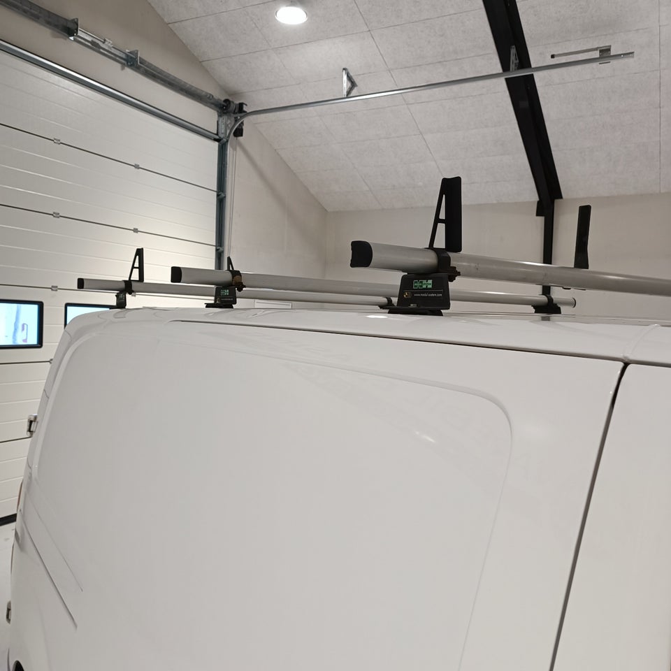 Peugeot Expert 2,0 BlueHDi 122 L2 Plus Van