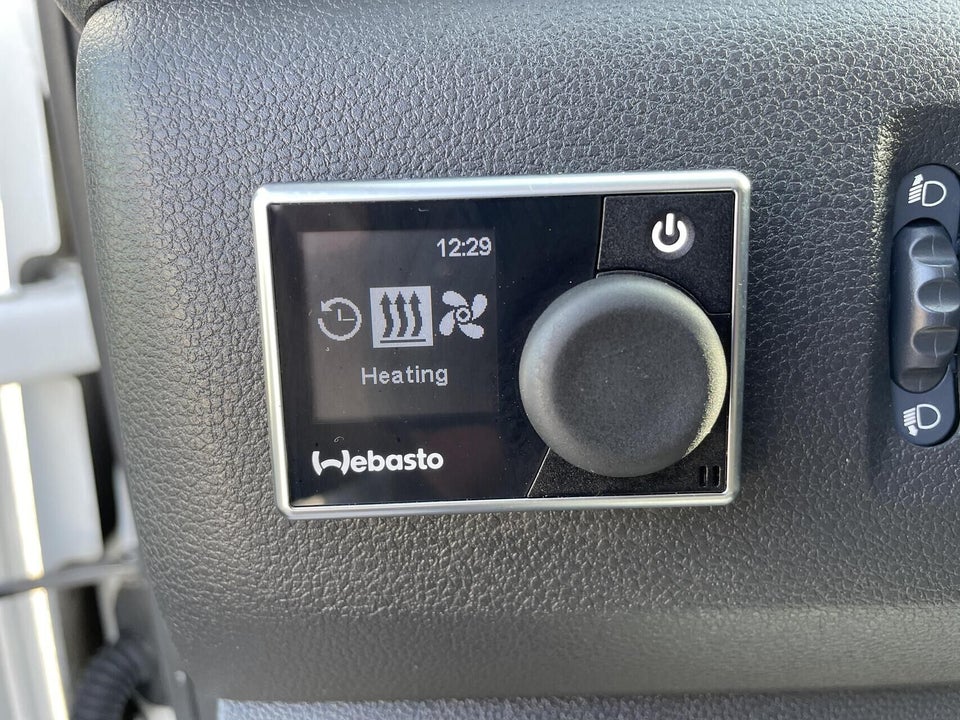 Renault Master IV T33 2,3 dCi 150 L2H2 Kassevogn