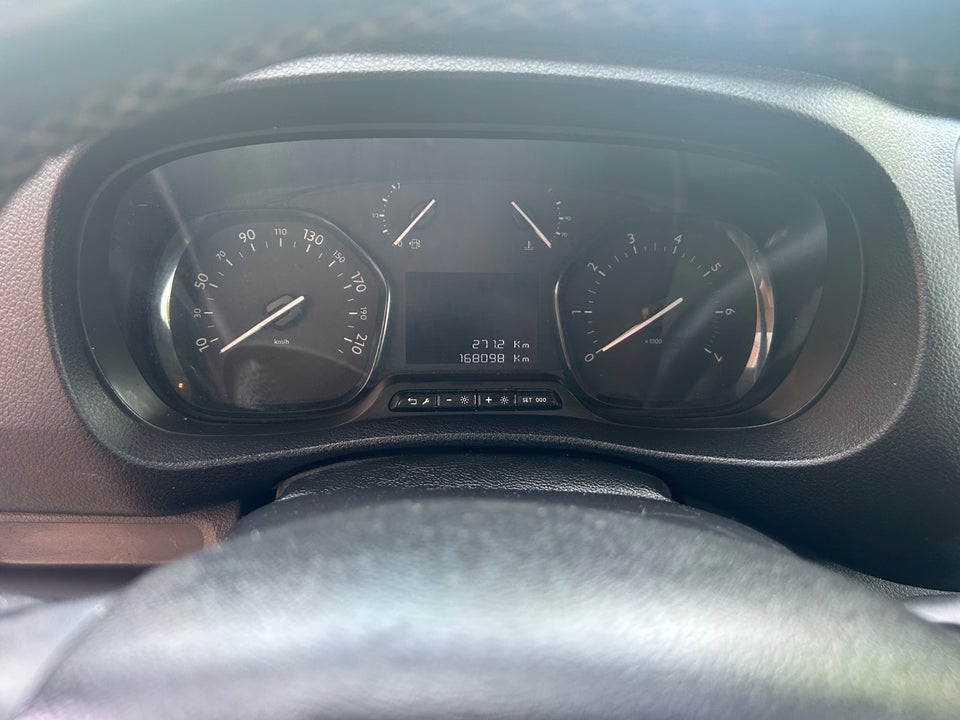 Peugeot Expert 2,0 BlueHDi 122 L2 Premium Van