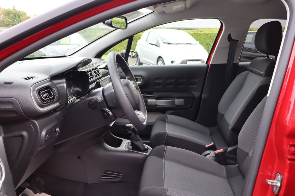 Citroën C3 1,2 PureTech 83 Shine Sport 5d
