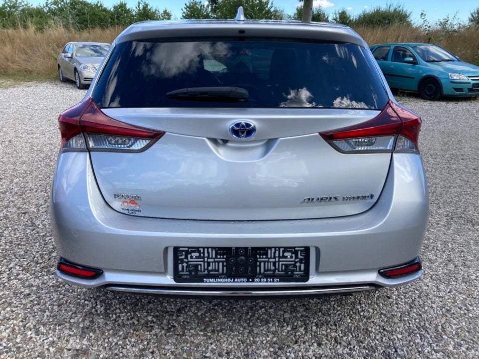 Toyota Auris 1,8 Hybrid H2 Comfort CVT 5d