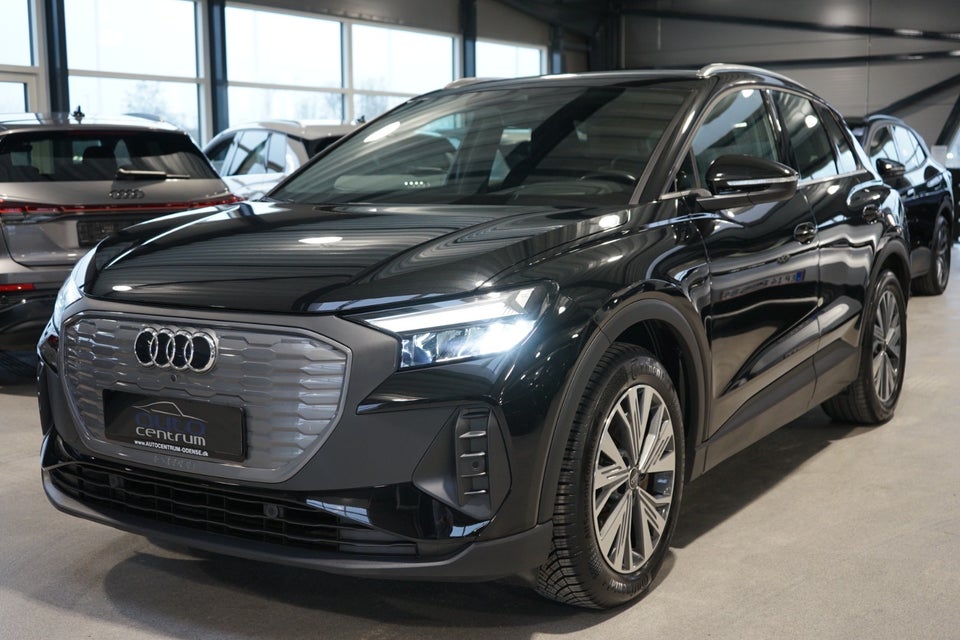 Audi Q4 e-tron 40  5d